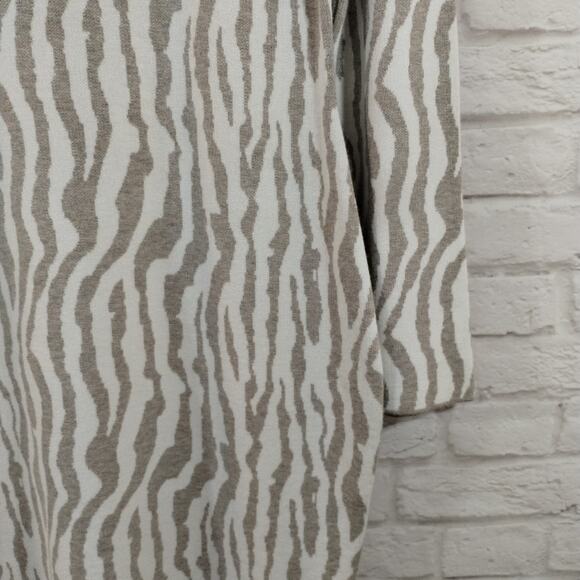 L Express Womens Cream Taupe Zebra Print Curvy Long Sleeve Midi Sweater Dress L - Picture 10 of 15